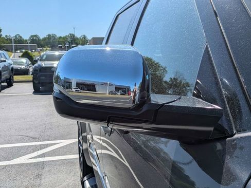 Used 2023 Toyota Tundra 1794 Edition image 12