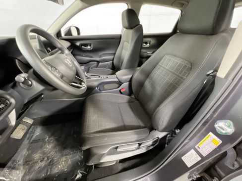 Used 2023 Honda HR-V LX image 19