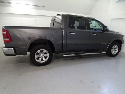 Used 2019 RAM 1500 Laramie AWD/4WD image 25