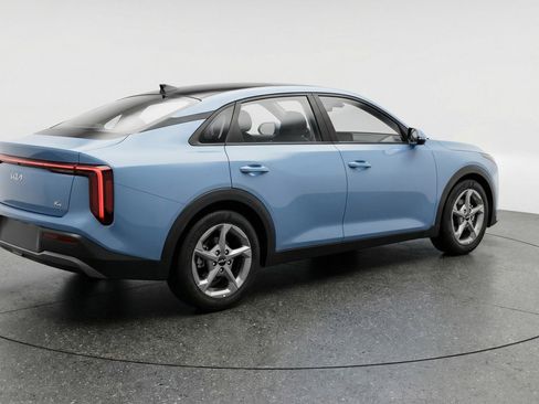 Used 2025 Kia K4 FWD image 9
