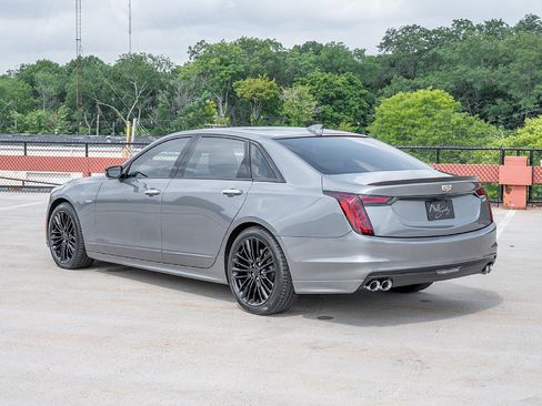 Used 2019 Cadillac CT6 V w/ Driver Assist Package AWD/4WD image 5