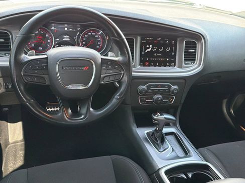 Used 2022 Dodge Charger Scat Pack RWD image 20