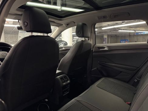 New 2026 Volkswagen Taos SE AWD/4WD image 24