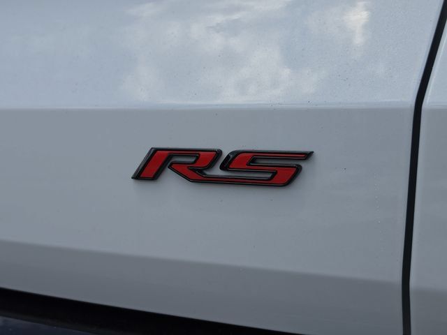 New 2026 Chevrolet Traverse RS w/ LPO, Floor Liner Package FWD image 14