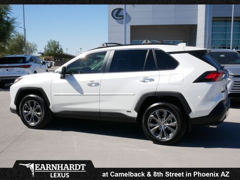 Used 2022 Toyota RAV4 Limited w/ Limited Grade Weather Package AWD/4WD image 5