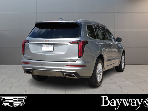 Used 2023 Cadillac XT6 Luxury image 5