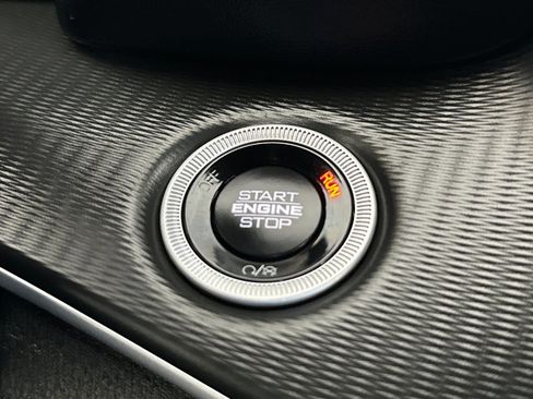 New 2025 Jeep Grand Cherokee Laredo X w/ Luxury Tech Group I image 22