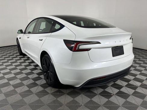 Used 2024 Tesla Model 3 Standard Range RWD image 6