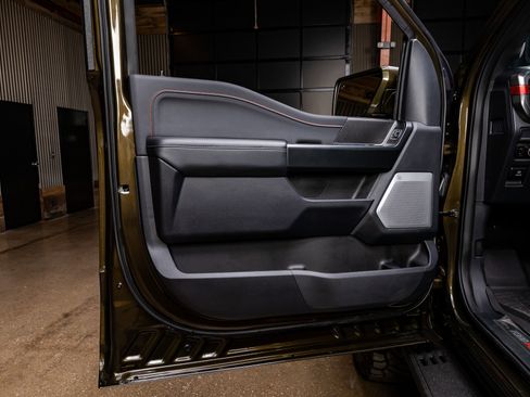 Used 2025 Ford F150 Raptor image 36