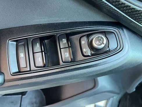 Used 2021 Subaru Crosstrek 2.0i Premium image 26