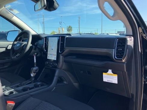 New 2026 Ford Ranger XLT w/ Trailer Tow Package RWD image 12