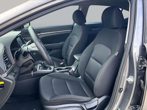 Used 2018 Hyundai Elantra SEL FWD image 8