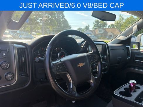 Used 2017 Chevrolet Silverado 2500 LT w/ LT Convenience Package AWD/4WD image 8