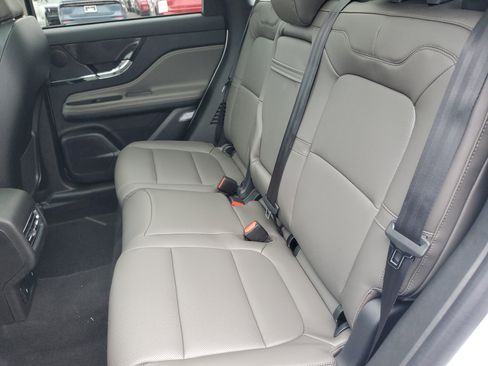 New 2026 Lincoln Corsair Premiere image 28