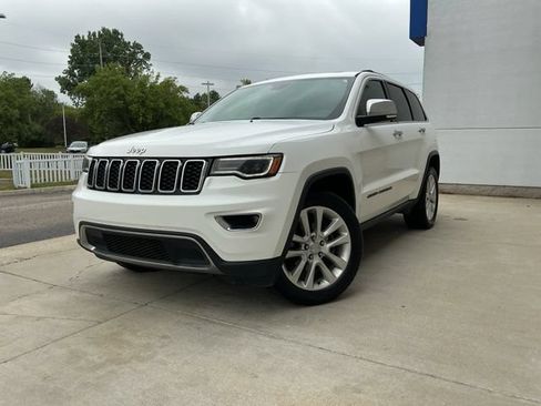 Used 2017 Jeep Grand Cherokee Limited w/ Luxury Group II AWD/4WD image 6
