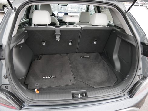 Certified 2023 Hyundai Kona Limited image 18