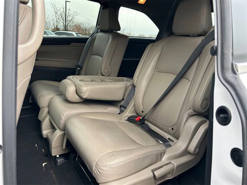 Certified 2024 Honda Odyssey EX-L image 25