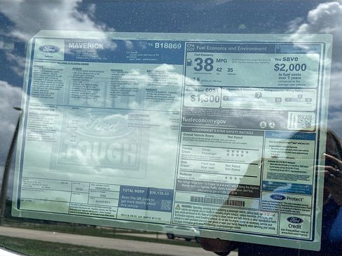 New 2026 Ford Maverick XLT w/ XLT Luxury Package FWD image 17