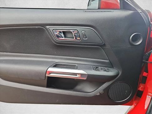 Used 2017 Ford Mustang GT image 17