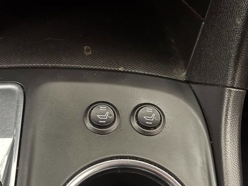 Used 2021 Chevrolet Equinox LS w/ LPO, Floor Liner Package image 33