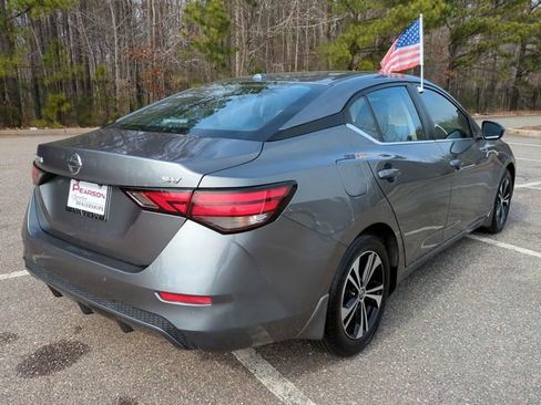 Used 2021 Nissan Sentra SV image 4