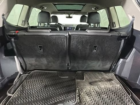 Used 2021 Volkswagen Atlas SE w/ Panoramic Sunroof Package AWD/4WD image 29