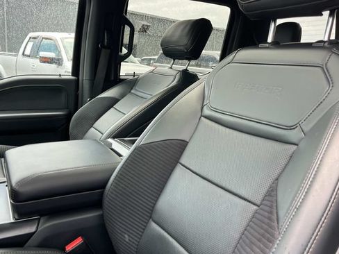 Certified 2023 Ford F150 Raptor w/ Raptor Carbon Fiber Package AWD/4WD image 35
