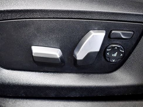 Used 2018 BMW 640i Gran Turismo xDrive w/ M Sport Package image 50