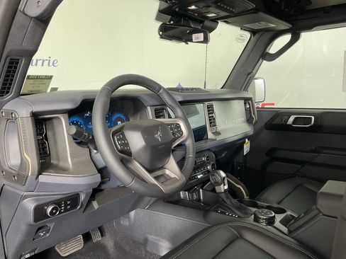 New 2026 Ford Bronco Badlands AWD/4WD image 13