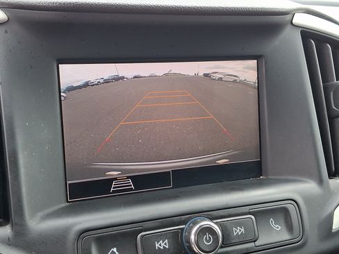 Used 2023 GMC Terrain SLE AWD/4WD image 18