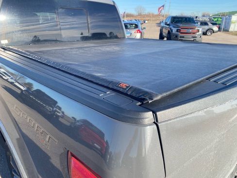 Used 2018 Ford F150 XLT w/ Equipment Group 302A Luxury image 10