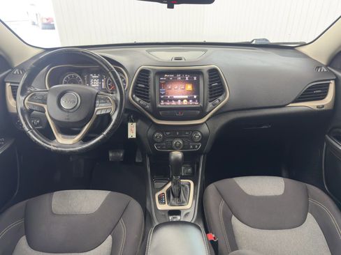 Used 2014 Jeep Cherokee Latitude w/ Trailer Tow Group image 17