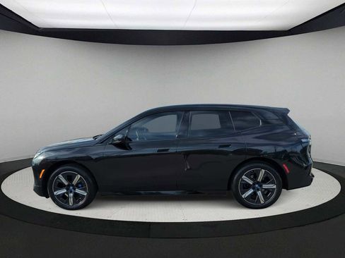 Used 2025 BMW iX xDrive50 image 5