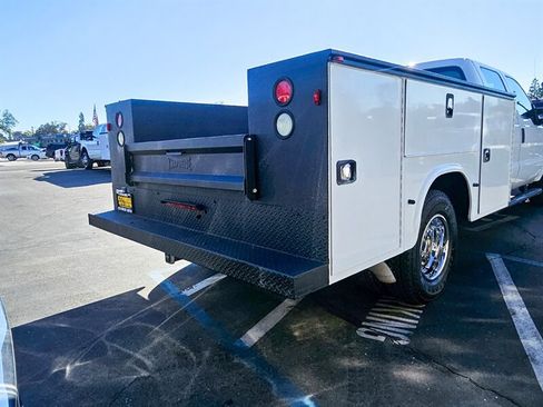 Used 2015 Ford F350 XL w/ Trailer Tow Package image 3