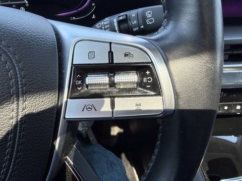 Used 2025 Kia Telluride S image 15