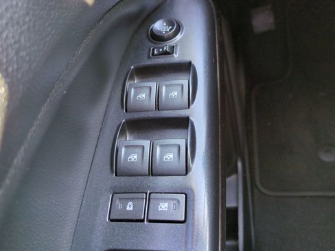 Used 2021 GMC Canyon Elevation image 20