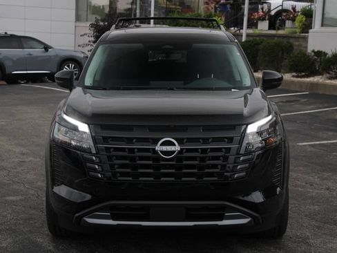 Certified 2026 Nissan Pathfinder SL w/ SL Premium Package AWD/4WD image 7