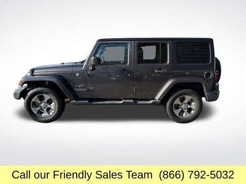 Used 2016 Jeep Wrangler Unlimited Sahara w/ Connectivity Group image 2
