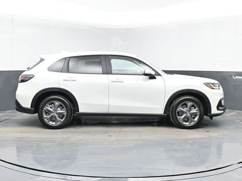 Used 2026 Honda HR-V LX image 11