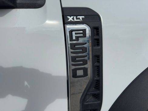 Used 2024 Ford F550 4x4 Crew Cab Super Duty image 19