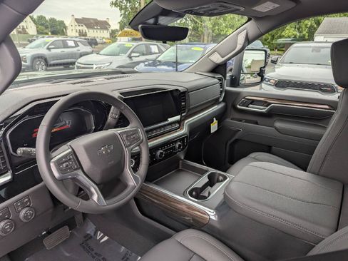 New 2026 Chevrolet Silverado 2500 LT w/ Trail Boss Package AWD/4WD image 30