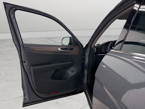 New 2026 Volkswagen Atlas SEL Premium R-Line image 21