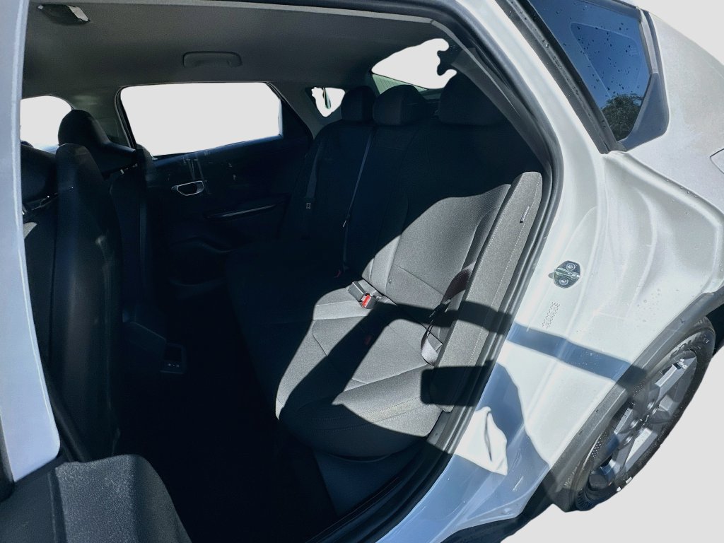 New 2026 Kia K4 FWD image 22
