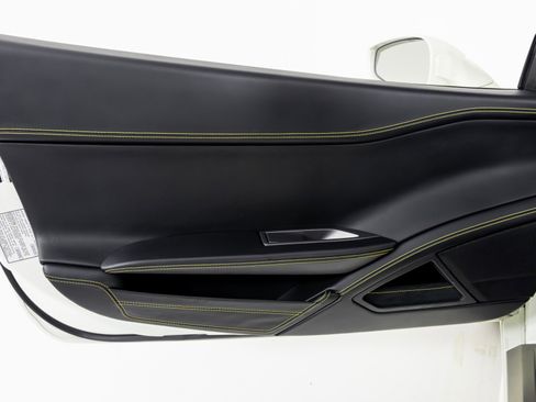 Used 2015 Ferrari 458 Spider image 31