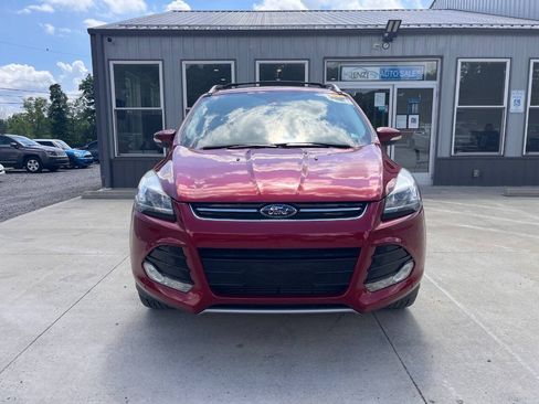 Used 2016 Ford Escape Titanium w/ Equipment Group 301A AWD/4WD image 2