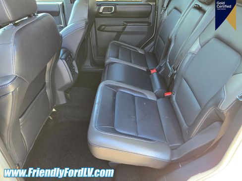 Certified 2025 Ford Bronco Outer Banks AWD/4WD image 9