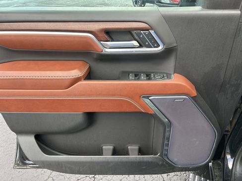 Used 2024 GMC Sierra 2500 Denali Ultimate w/ LPO, GMC Protection Package image 12