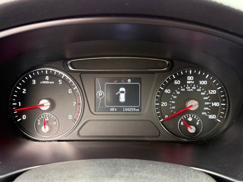 Used 2016 Kia Sorento LX image 34