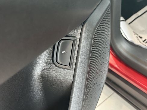 New 2026 Chevrolet Equinox ACTIV w/ Convenience Package III image 25