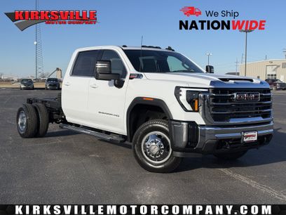 New 2026 GMC Sierra 3500 SLE